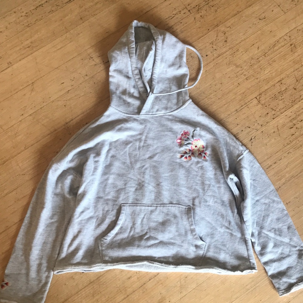 grey cropped flower hoodie